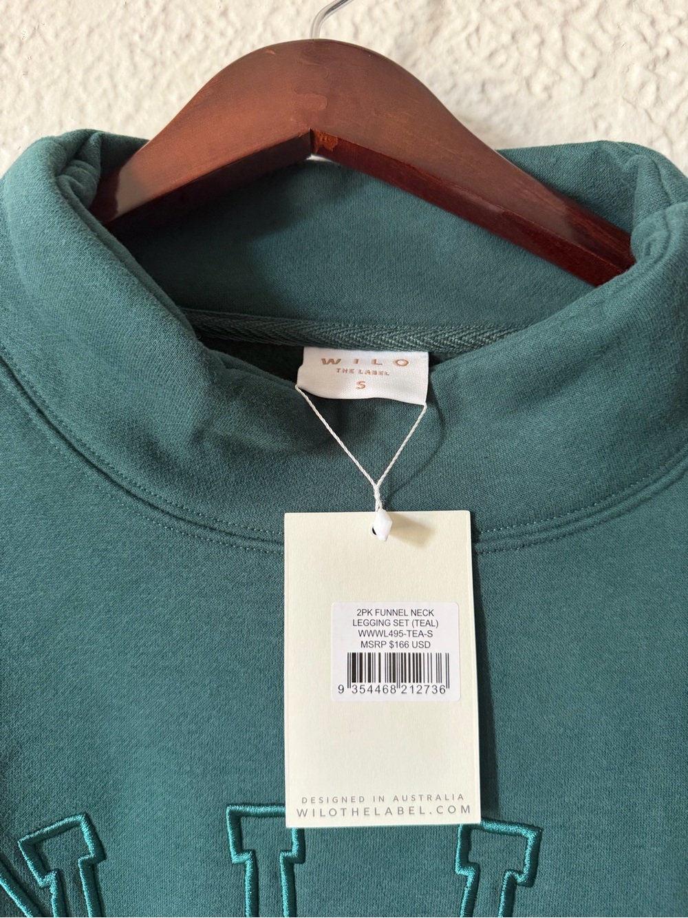 Wilo The Label Mock Neck Pullover Sweater - Teal Green - NWT - Picture 3 of 4